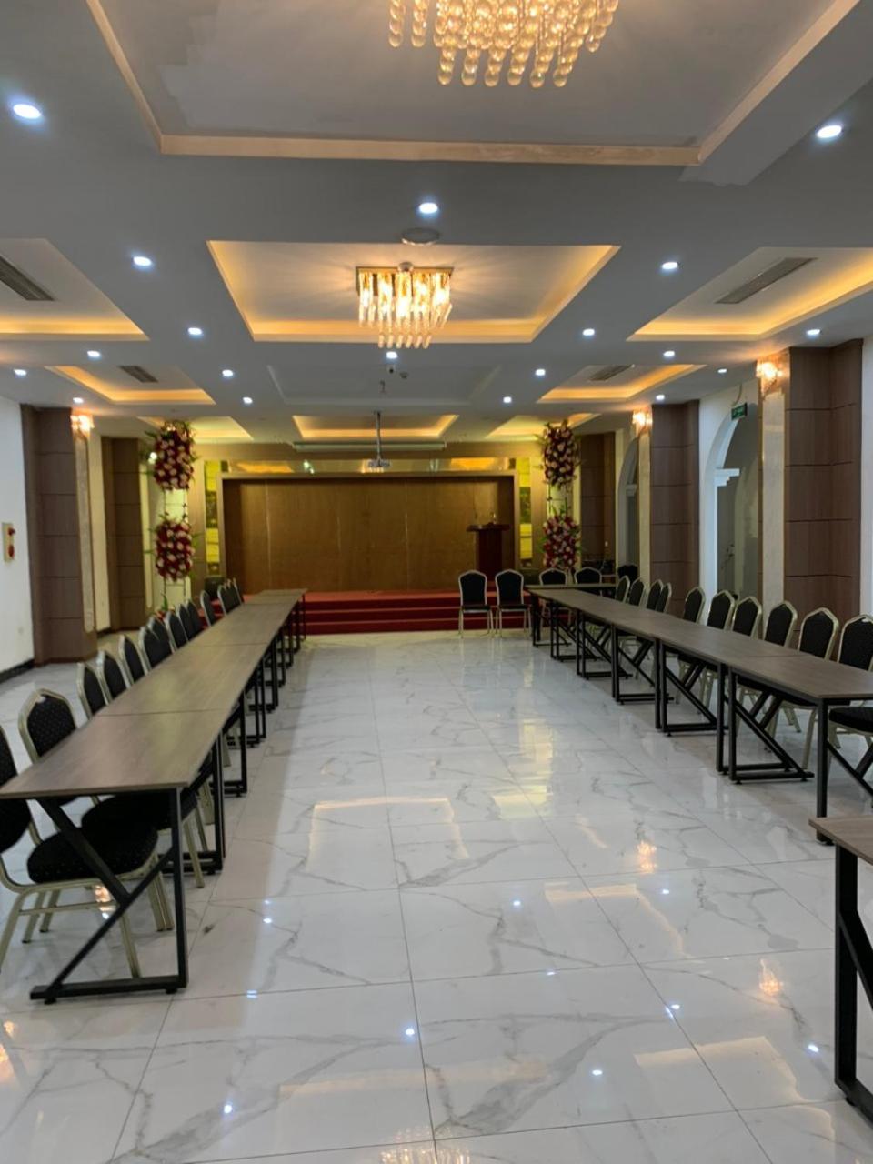 Hoa Hong Hotel Son La Esterno foto